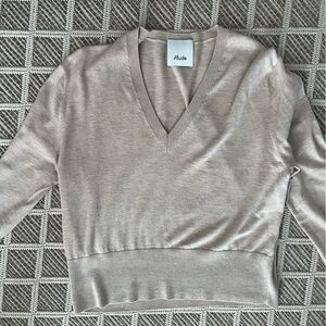 Women's V-Neck Summer Cashmere Sweater - Cream